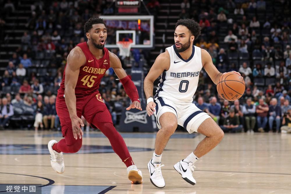 他总是不慌 他总是不慌